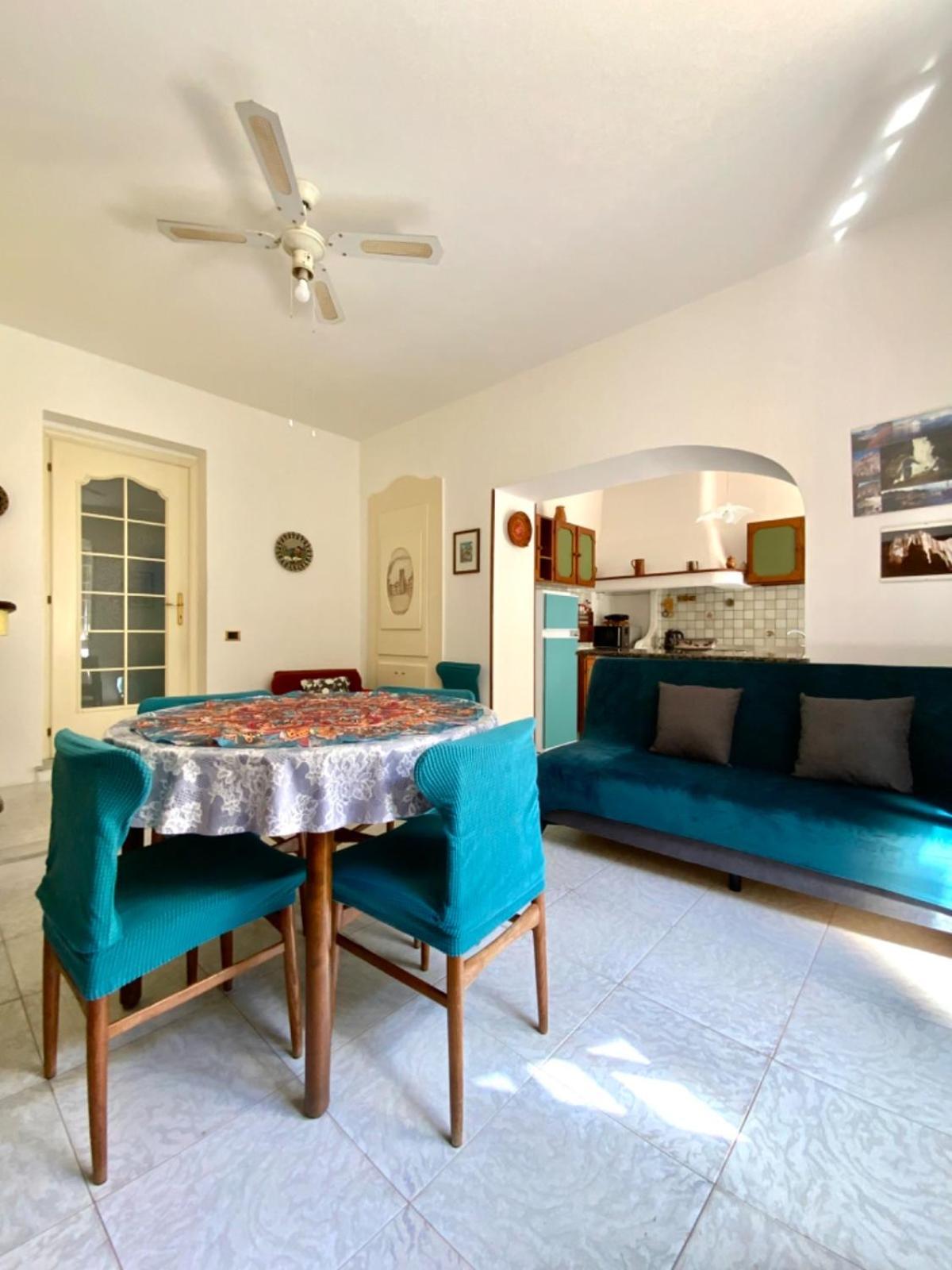 Aragonite Azzurra Casa Vacanza 고네사 외부 사진
