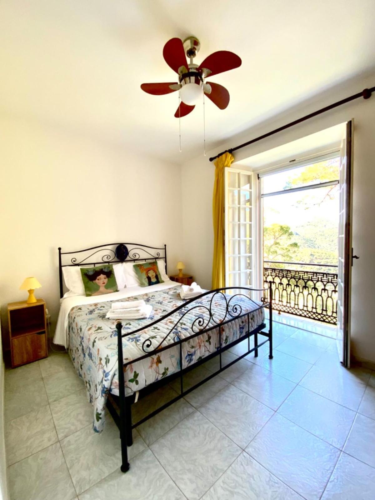Aragonite Azzurra Casa Vacanza 고네사 외부 사진